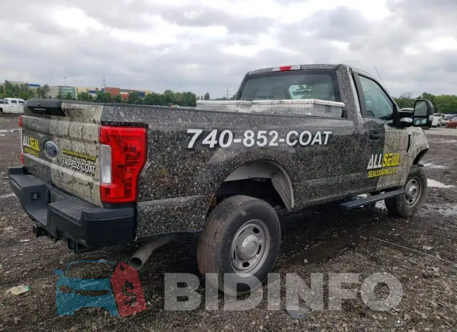 1FTBF2B62KED69887 Photo# 3