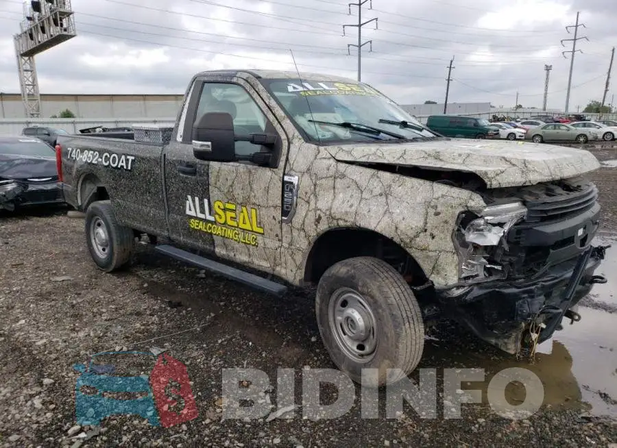 1FTBF2B62KED69887 Photo# 4