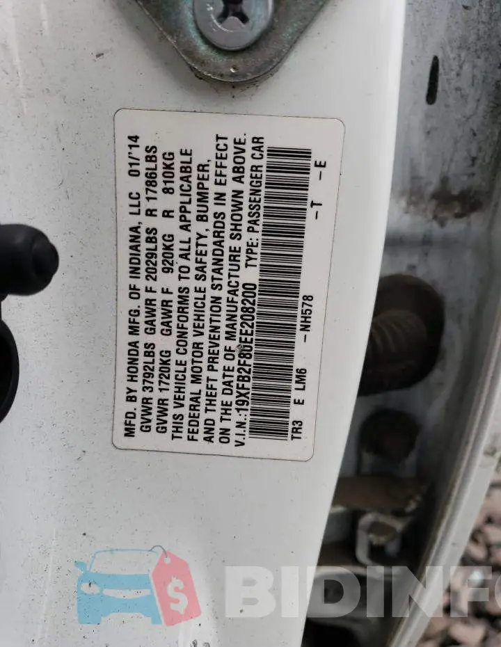 19XFB2F80EE208200 Photo# 12