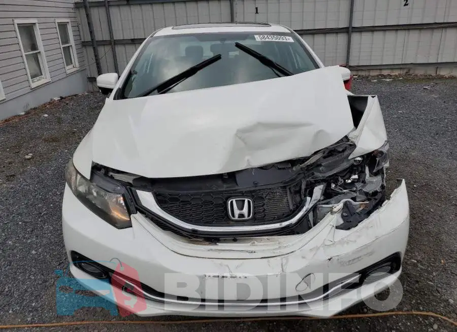19XFB2F90FE025017 Photo# 5