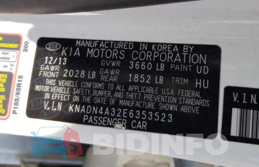 KNADN4A32E6353523 Photo# 12