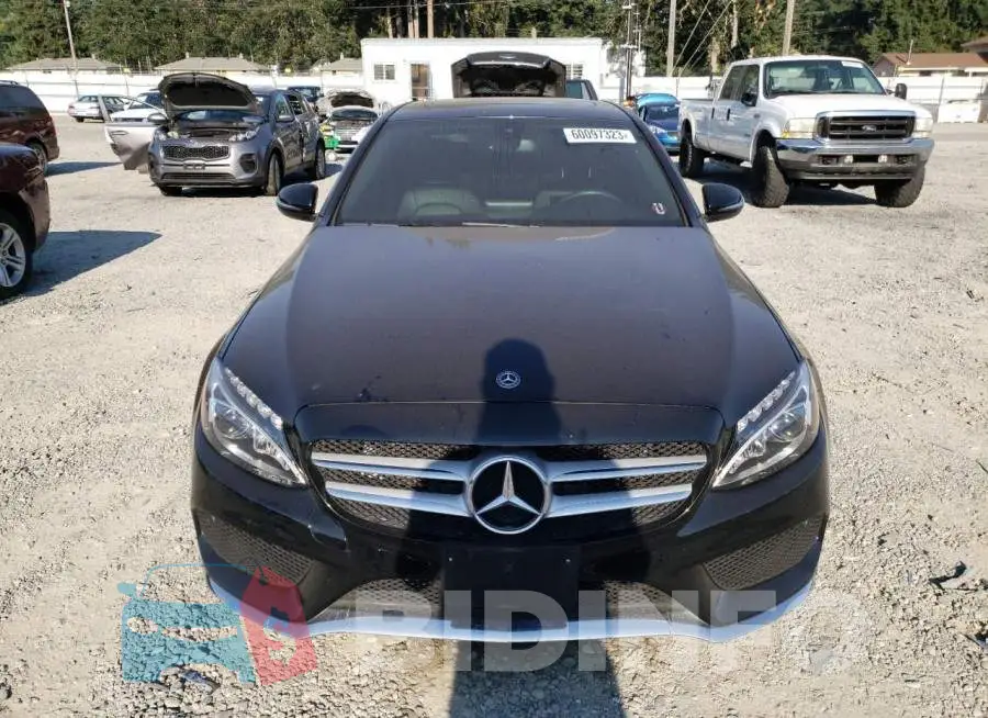 55SWF4KB1JU269284 Photo# 5