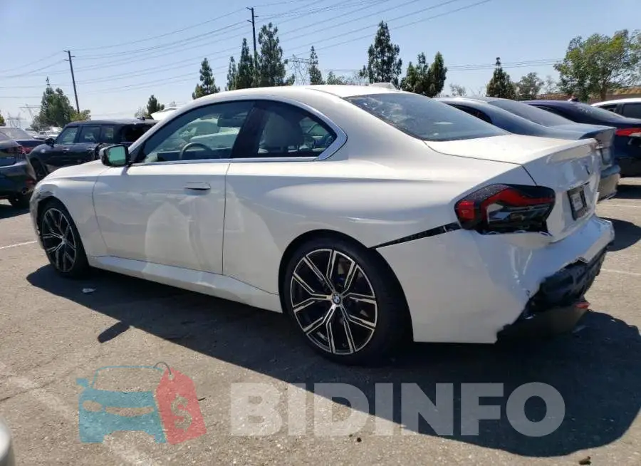 3MW23CM02P8D24317 Photo# 2