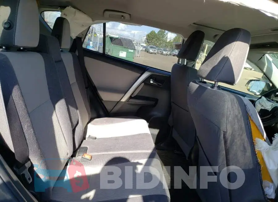 JTMRFREV4FD171365 Photo# 11