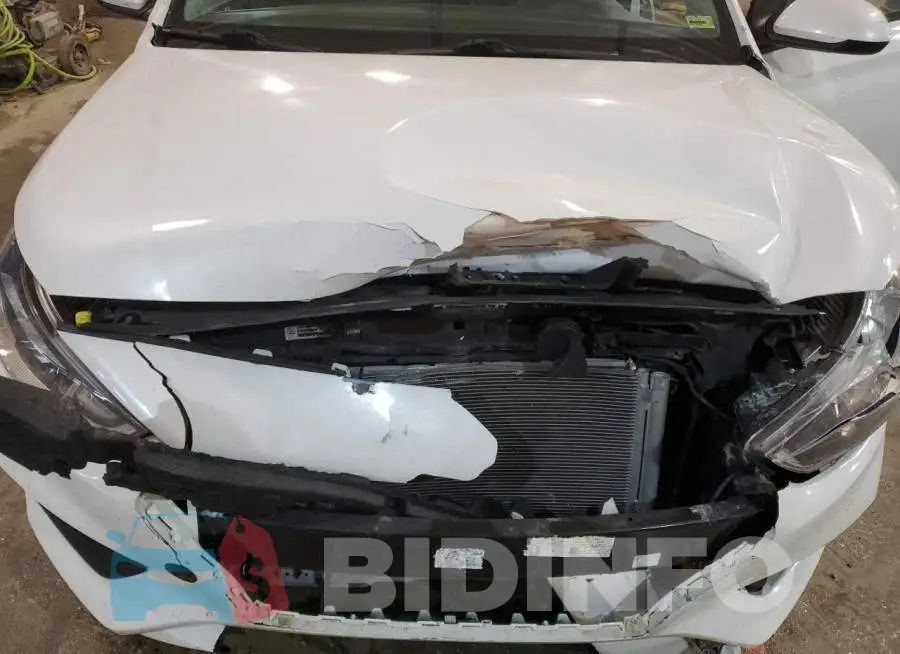 3KPC24A60LE096547 Photo# 11