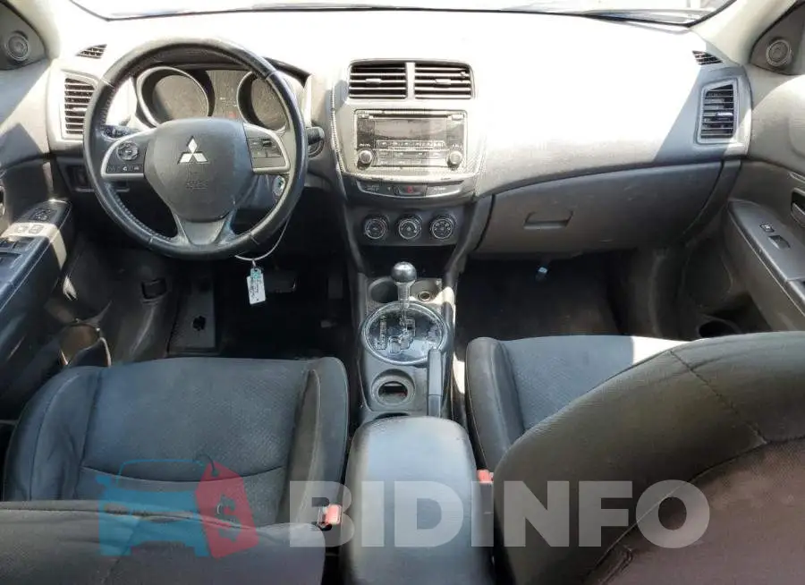 4A4AP3AUXFE032168 Photo# 8