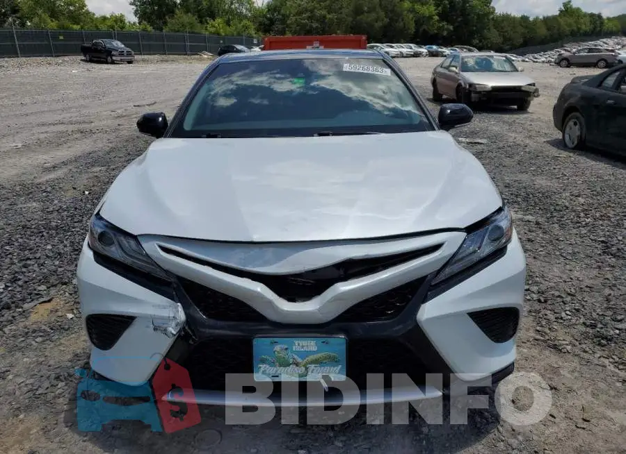 4T1B61HKXKU167377 Photo# 5