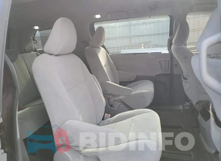 5TDJK3DC4FS109622 Photo# 11
