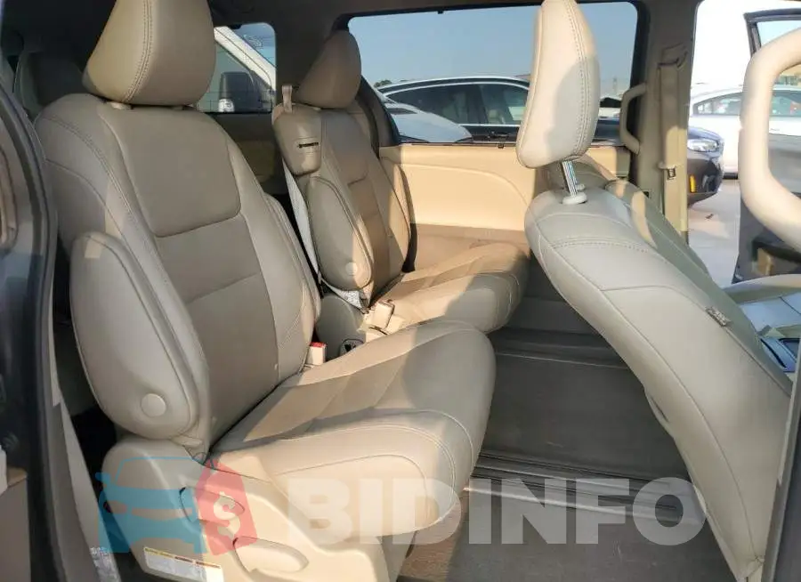 5TDYZ3DCXKS004118 Photo# 11