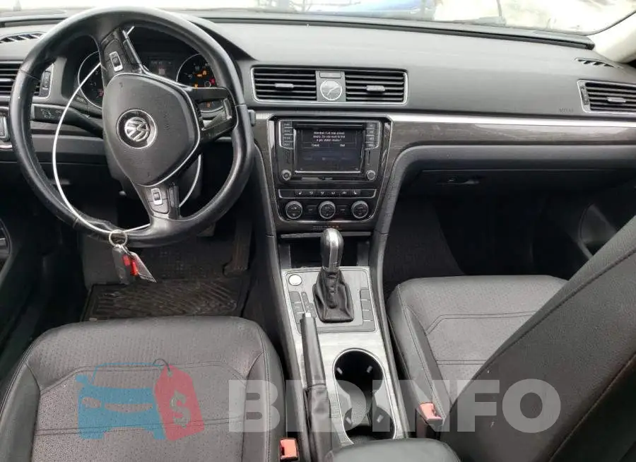1VWGT7A30HC033000 Photo# 8
