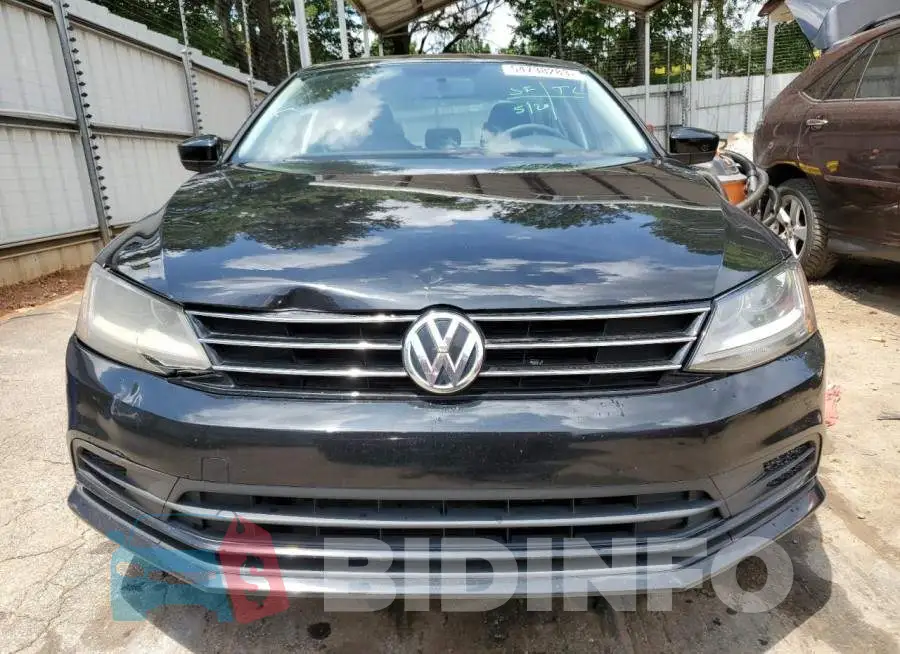 3VW2B7AJXHM278204 Photo# 5