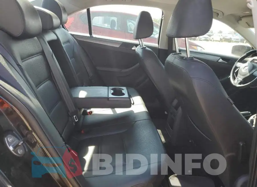 3VWLL7AJ3EM369652 Photo# 10