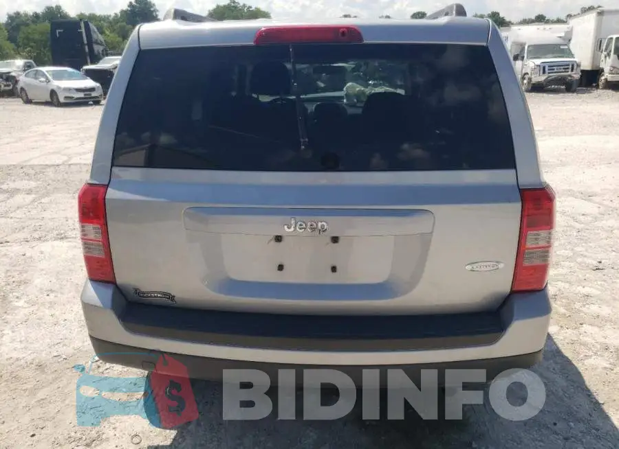 1C4NJPFB9ED862590 Photo# 6