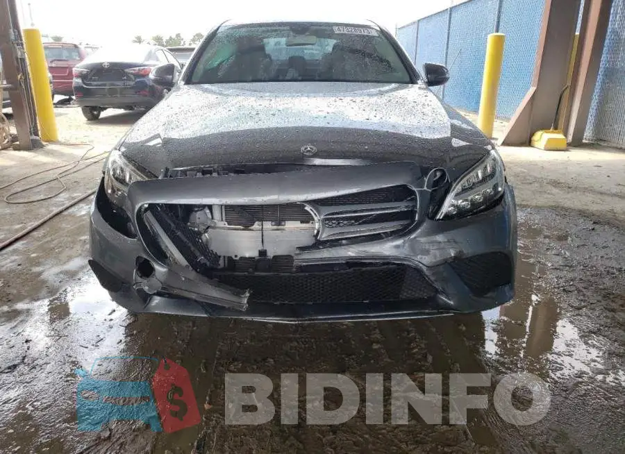 55SWF8DB8KU296147 Photo# 5