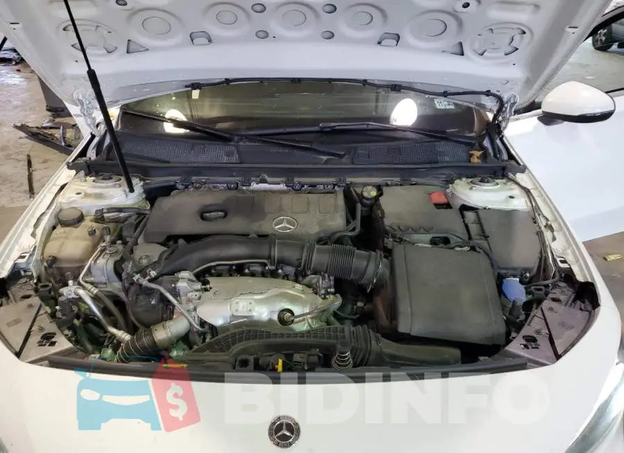 WDD3G4EB5KW033348 Photo# 11