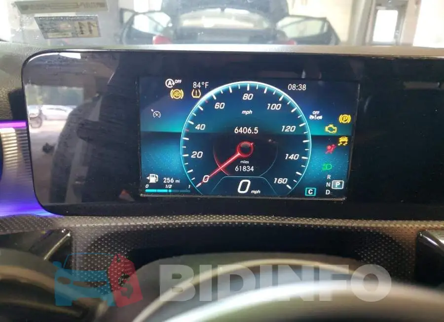 WDD3G4EB5KW033348 Photo# 9