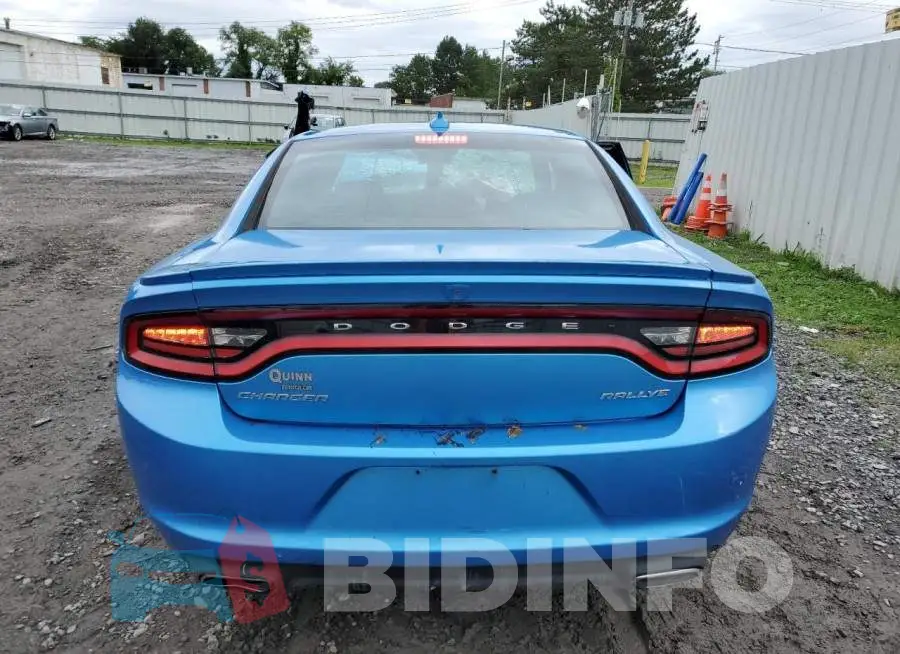 2C3CDXHG1FH863281 Photo# 6