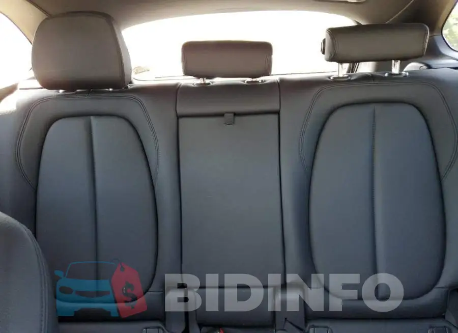WBXHT3C3XJ5F91790 Photo# 10
