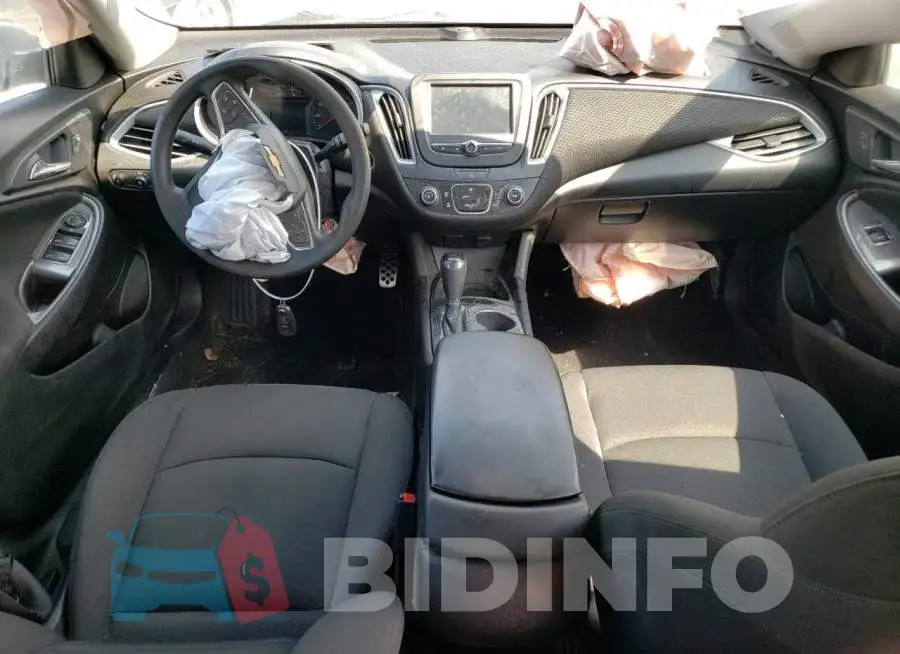 1G1ZB5ST2HF206847 Photo# 8