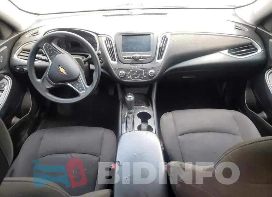 1G1ZB5ST5JF181139 Photo# 8