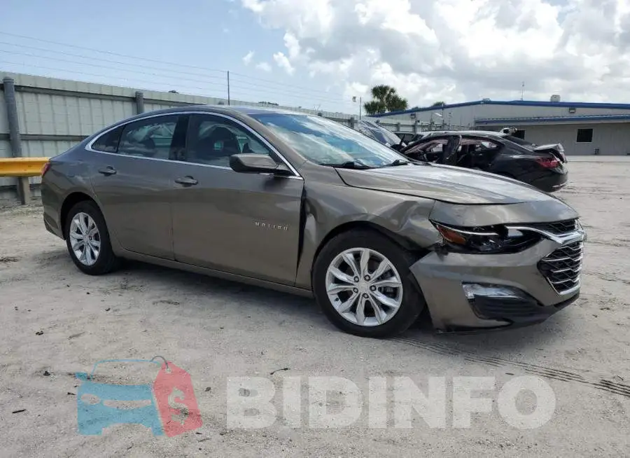 1G1ZD5ST1LF024575 Photo# 4