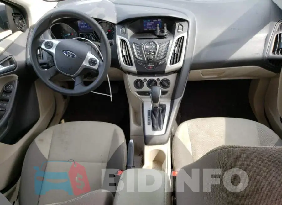 1FADP3F21EL120831 Photo# 8