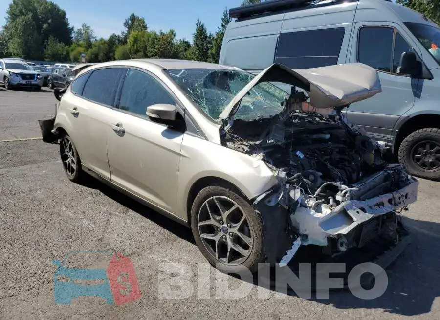 1FADP3M25HL325513 Photo# 4