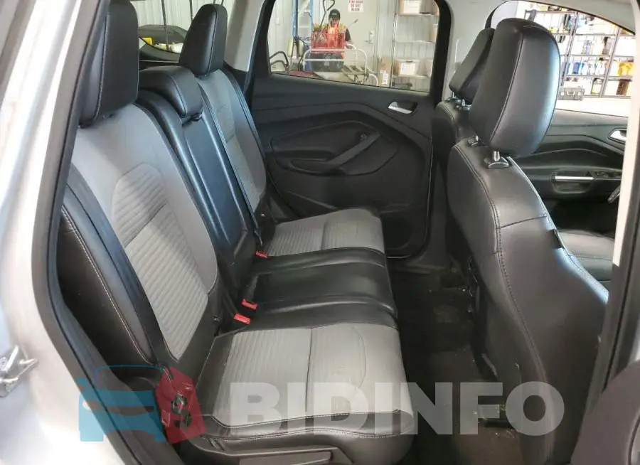 1FMCU0GD5KUB20975 Photo# 10