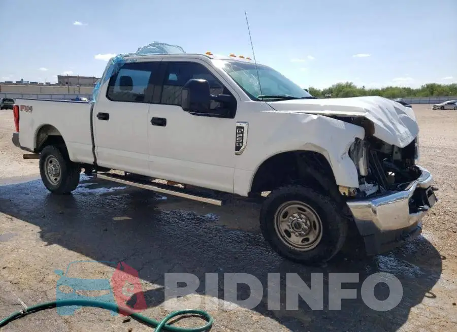 1FT7W2B60JEB70373 Photo# 4