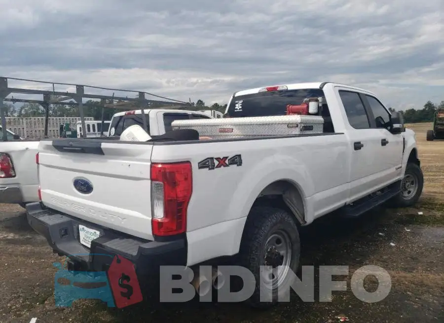 1FT8W3BT4JEB31205 Photo# 3