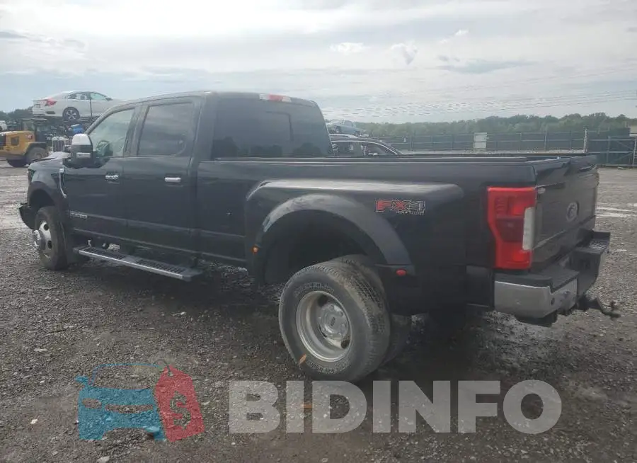 1FT8W3DT5HEF14769 Photo# 2