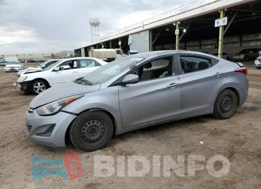 5NPDH4AE8GH695689 Photo# 1