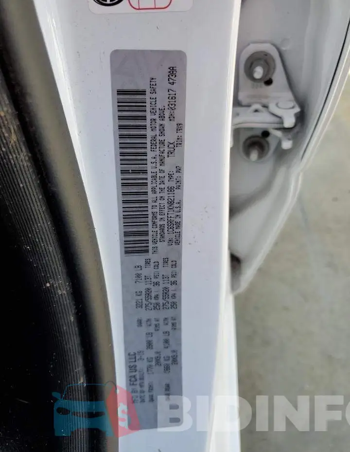 1C6SRFFT1KN821186 Photo# 12
