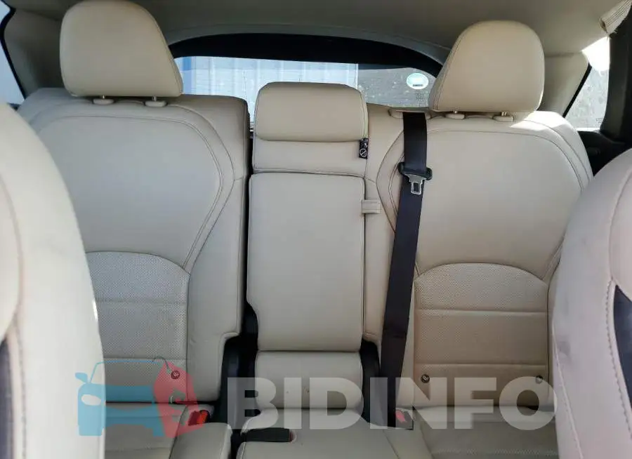 3PCAJ5M10KF130219 Photo# 10