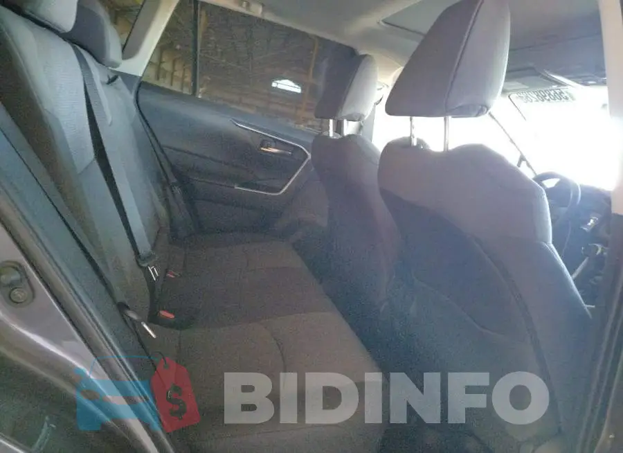 2T3W1RFV8NC212048 Photo# 10