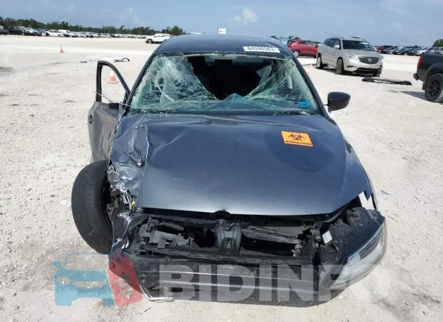 3VW2K7AJ3FM317938 Photo# 5