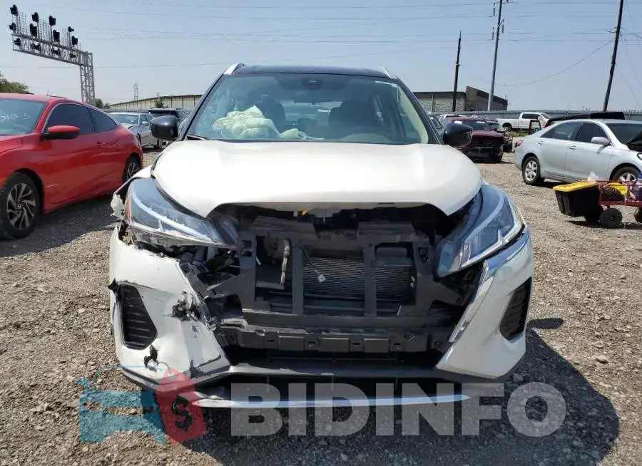 3N1CP5CV0ML474264 Photo# 5