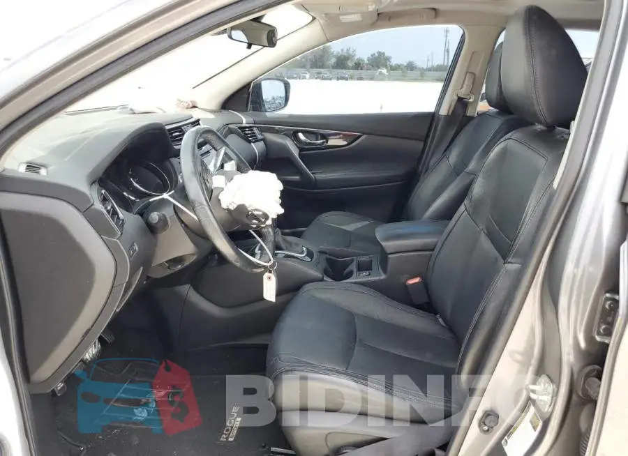 JN1BJ1CR6JW290042 Photo# 7