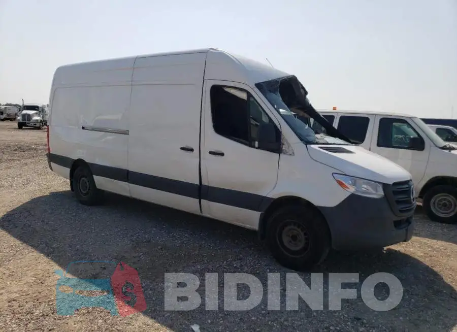 W1Y40CHY4MT063003 Photo# 4
