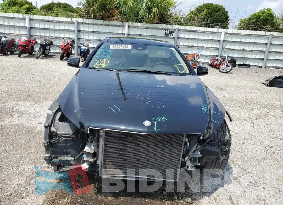 WDDKJ6FB5GF338024 Photo# 5