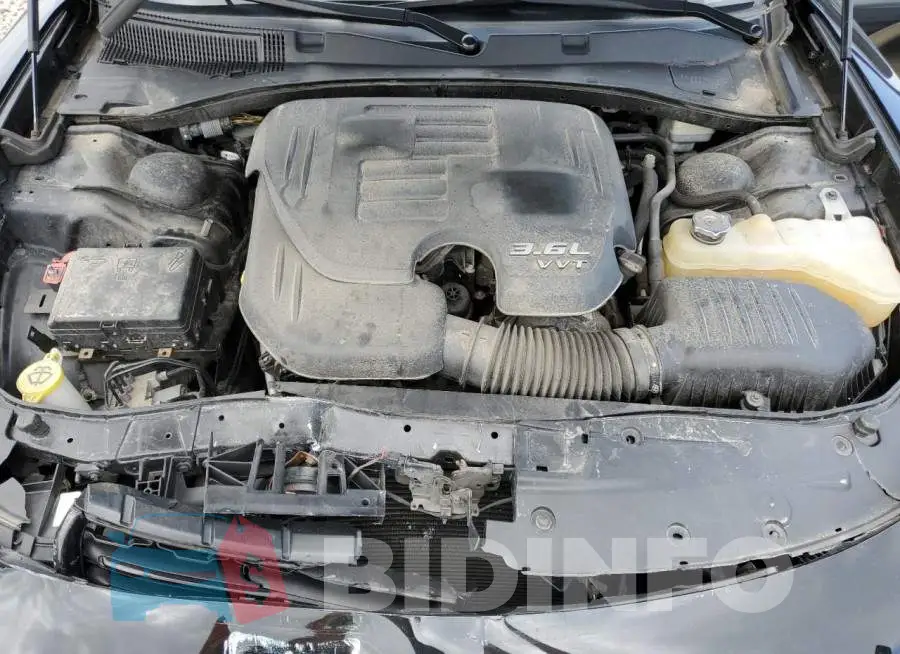 2C3CDXJG5FH849815 Photo# 11