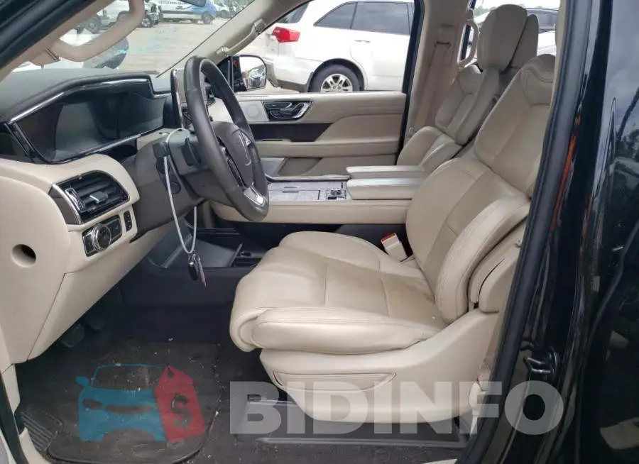 5LMJJ2LT0LEL18090 Photo# 7