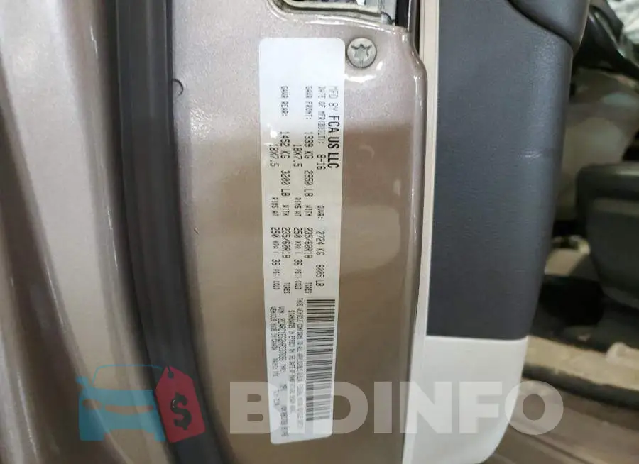 2C4RC1EG2HR537898 Photo# 13