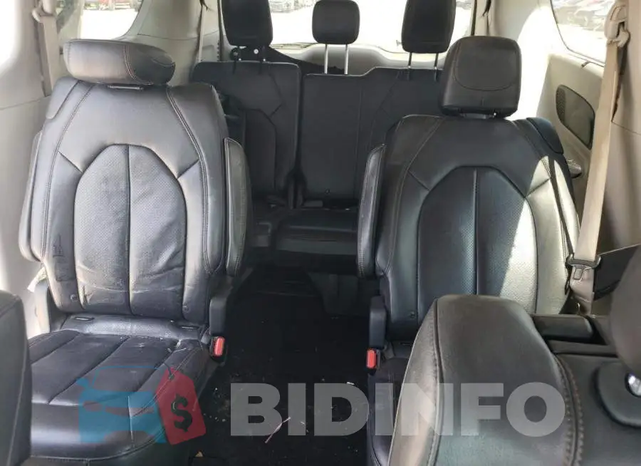 2C4RC1EG7HR777836 Photo# 10