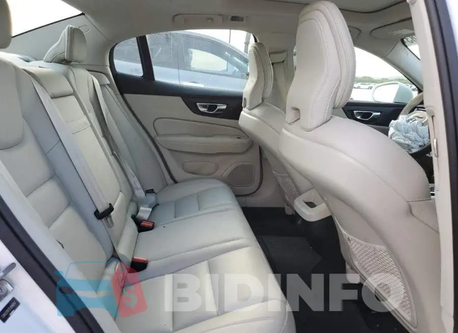 7JRA22TK7LG049247 Photo# 10