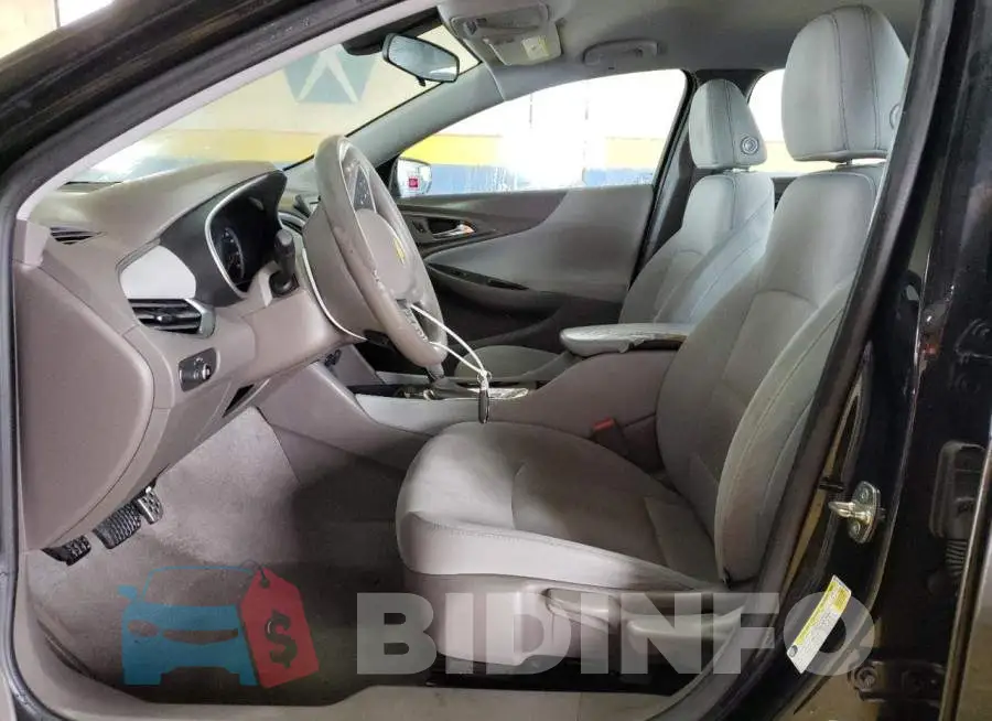 1G1ZB5ST1HF133437 Photo# 7