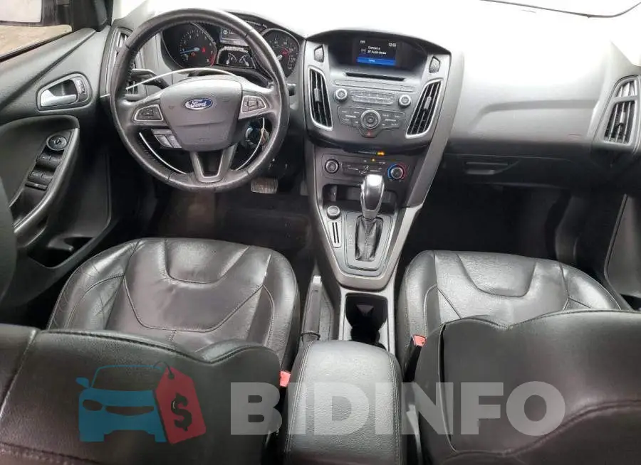 1FADP3F20GL224584 Photo# 8