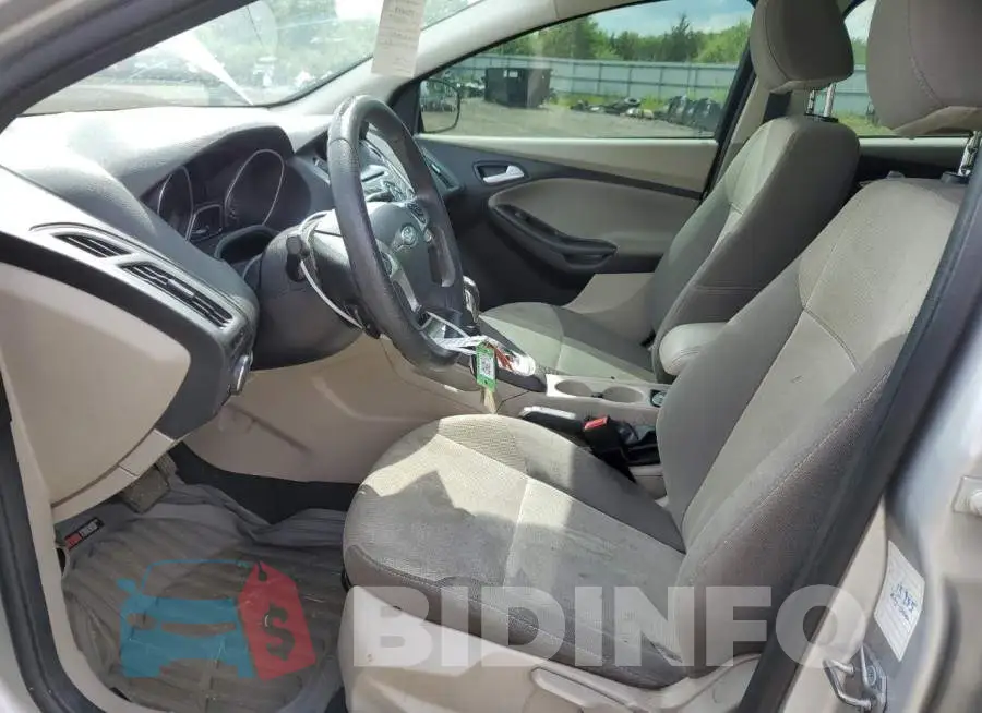 1FADP3F2XEL326827 Photo# 7