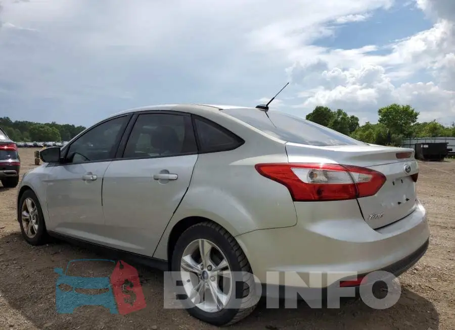 1FADP3F2XEL326827 Photo# 2