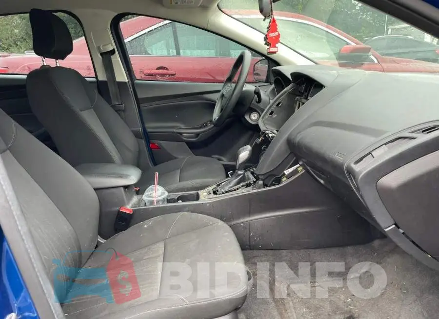 1FADP3FE4JL224492 Photo# 5
